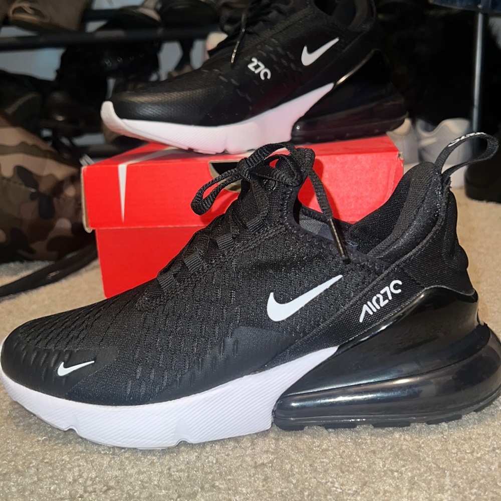 Nike Air Max 270